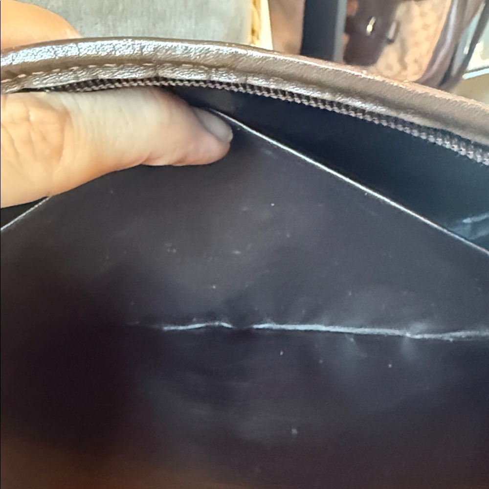 Fendi vintage top zip and side snap clutch - Picture 11 of 13
